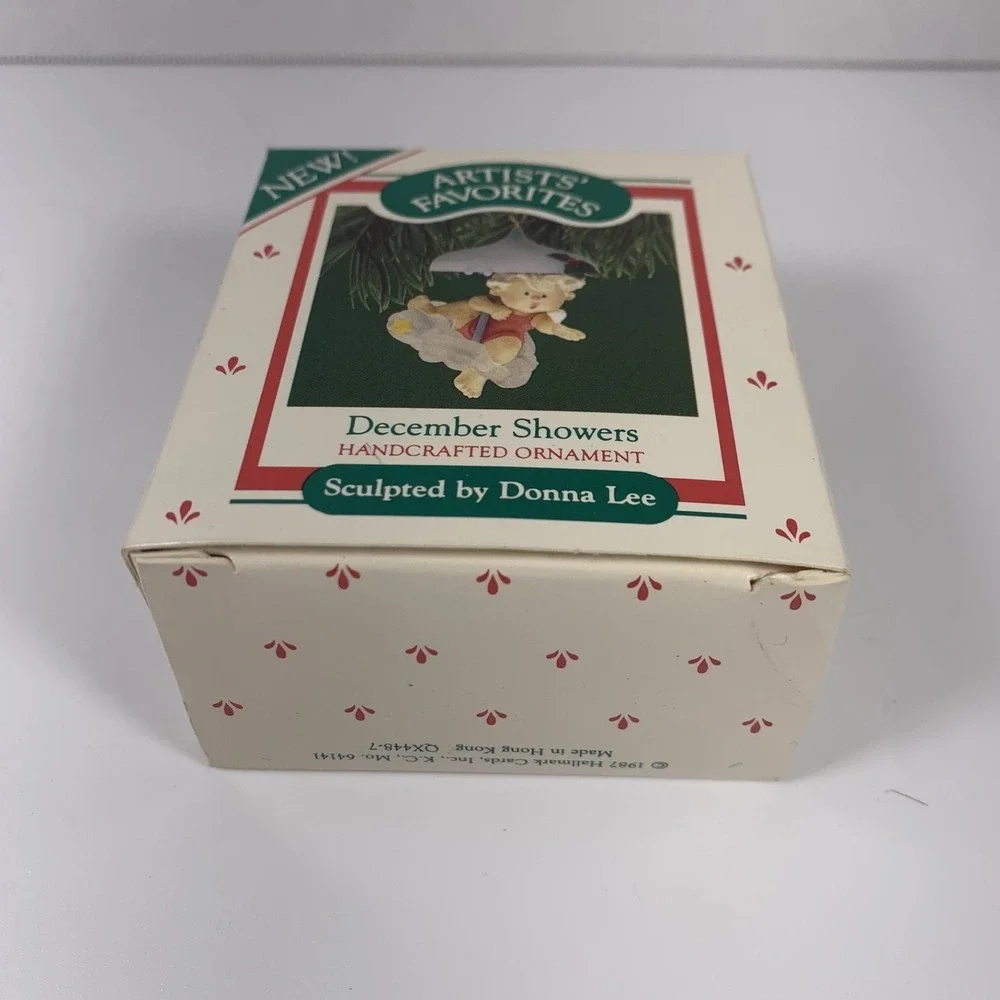 Hallmark 1987 Vintage Keepsake Ornament 'December‎ Showers' - Donna Lee